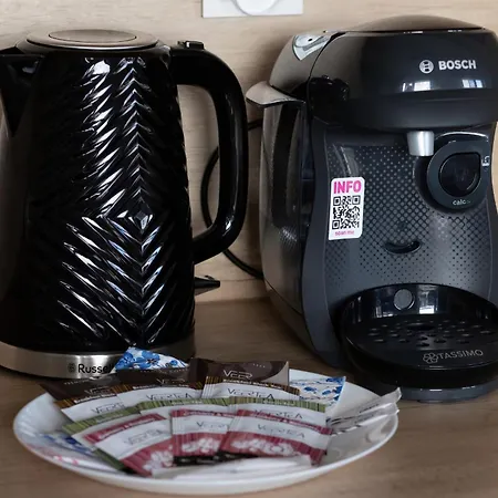 Air-conditioned Seaside With Parking & Balcony By Renters アパート ウストロニエ・モルスキエ