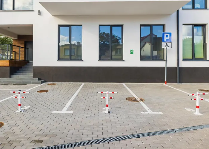 Air-conditioned Seaside With Parking & Balcony By Renters ウストロニエ・モルスキエ