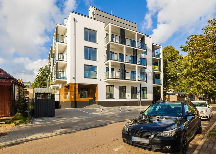 Air-conditioned Seaside With Parking & Balcony By Renters * ウストロニエ・モルスキエ